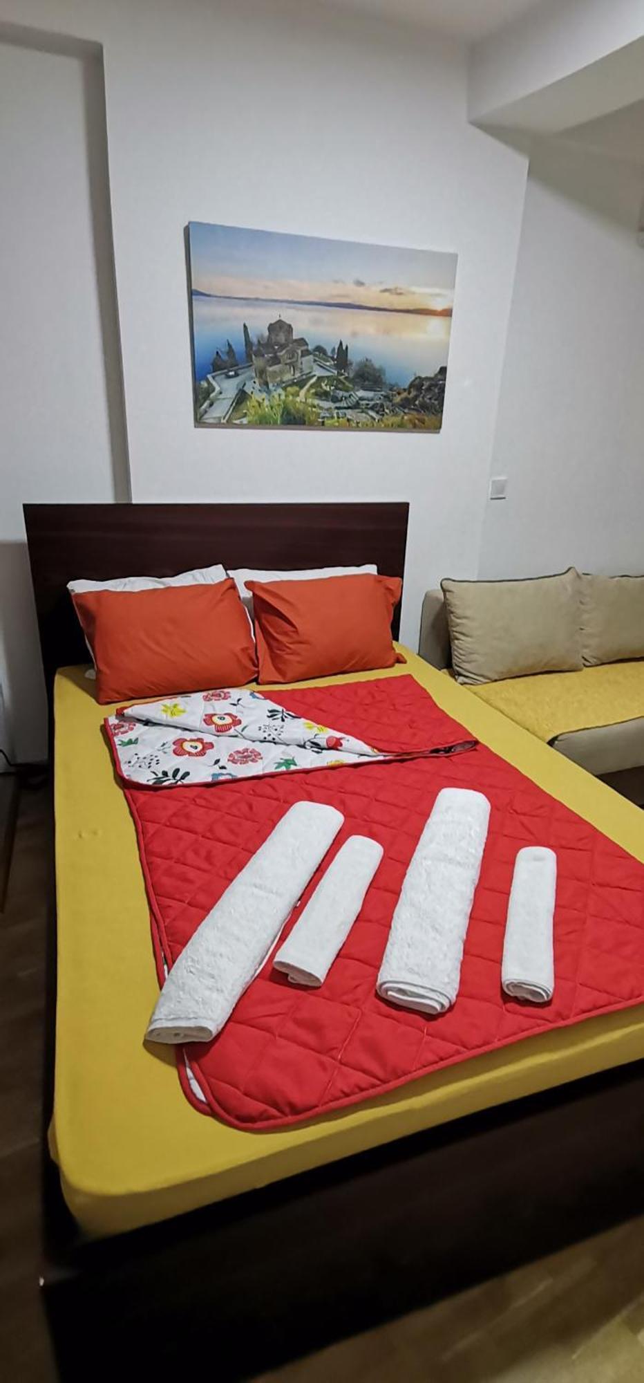 Center Apartment Delfina Ohrid Esterno foto